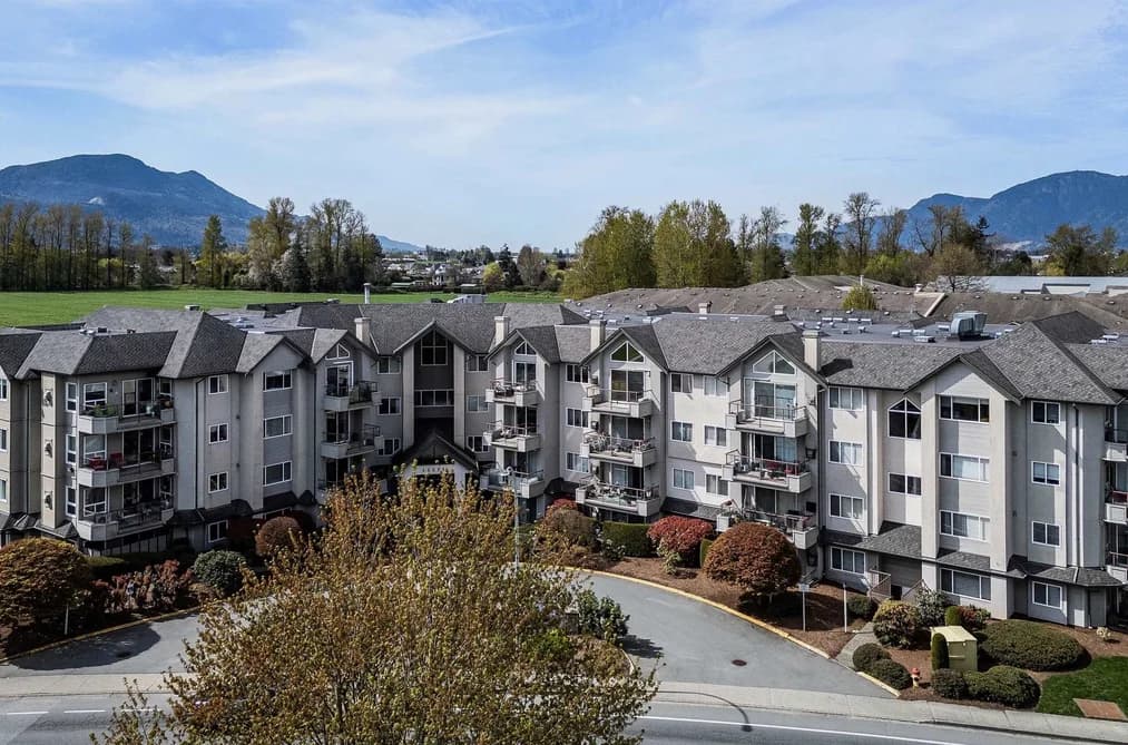 313 45520 KNIGHT ROAD, Chilliwack, BC — Residential for Sale - Main Photo