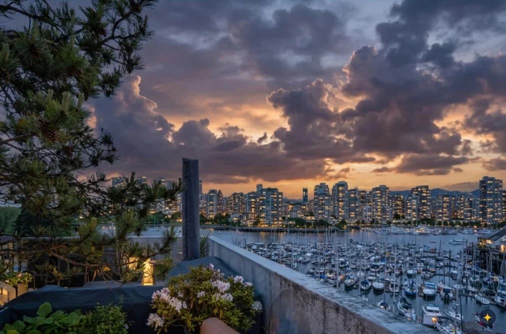 313 674 LEG IN BOOT SQUARE, Vancouver, BC — Residential for Sale - Photo 2
