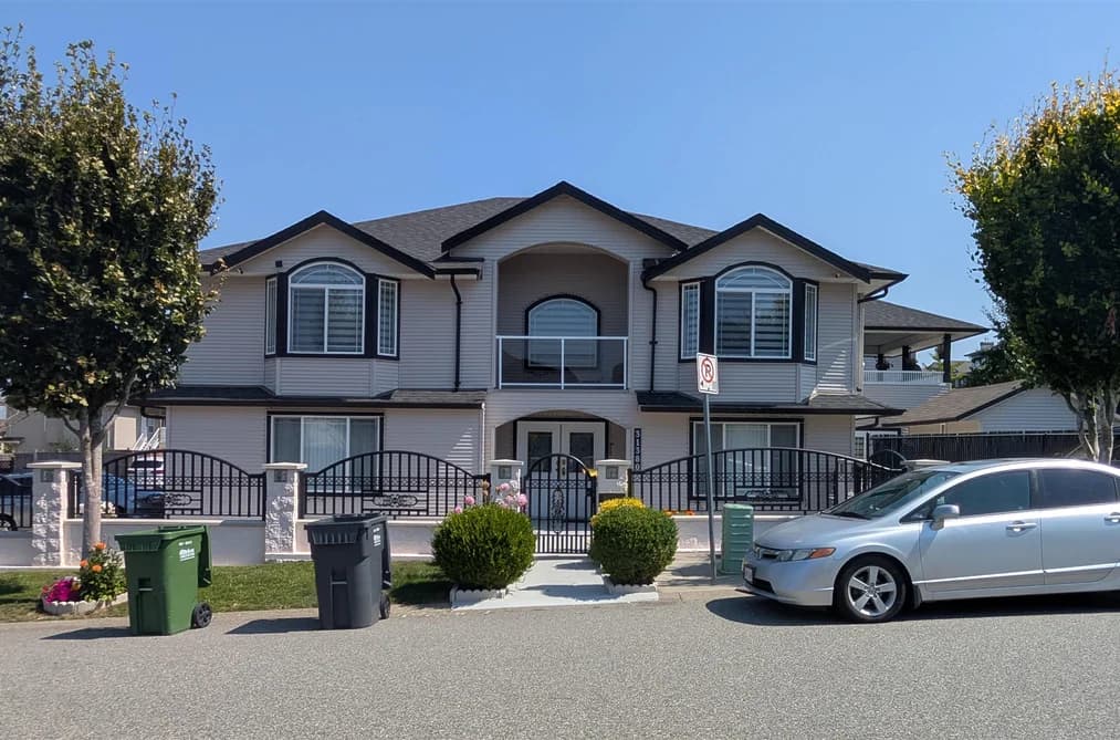 31380 HOMESTEAD CRESCENT, Abbotsford, BC — Residential for Sale - Main Photo