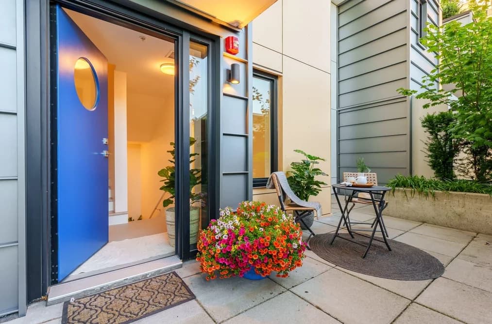 314 1471 HUNTER STREET, North Vancouver, BC — Residential for Sale - Photo 2