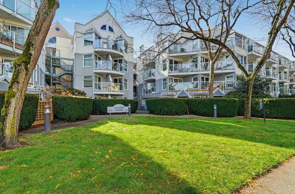 314 2020 W 8TH AVENUE, Vancouver, BC — Residential for Sale - Main Photo