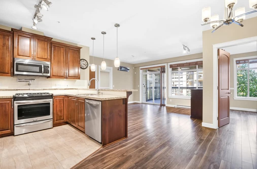 314 2860 TRETHEWEY STREET, Abbotsford, BC — Residential for Sale - Photo 2
