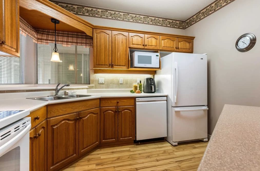 314 45700 WELLINGTON AVENUE, Chilliwack, BC — Residential for Sale - Photo 2