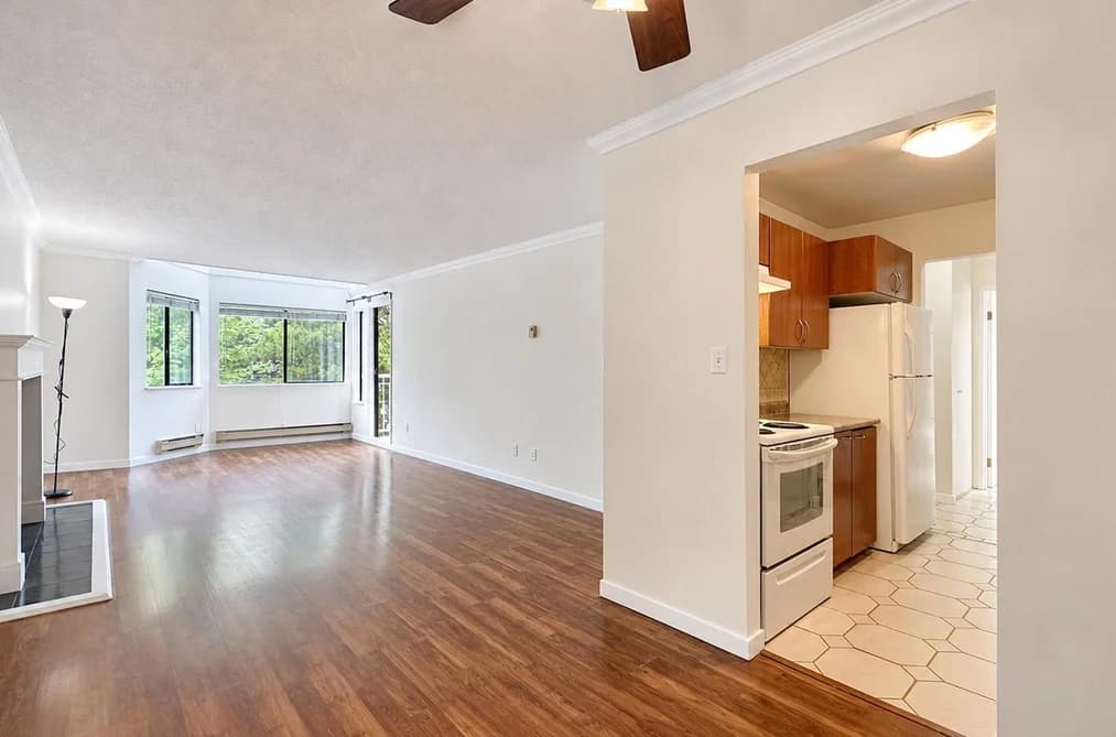 314 9584 MANCHESTER DRIVE, Burnaby, BC — Residential for Sale - Photo 2