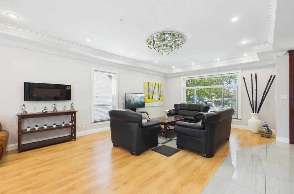 3144 E 22ND AVENUE, Vancouver, BC — Residential for Sale - Photo 2