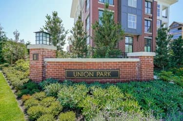 Condo for sale at 315 8150 207th Street Langley British Columbia - MLS: R3097864
