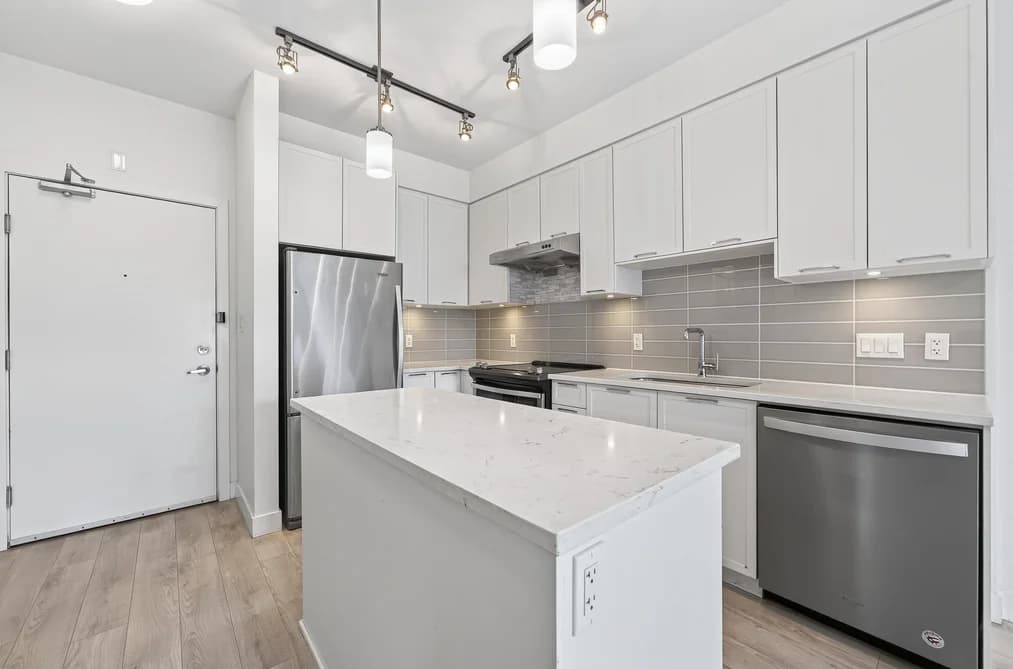 315 828 GAUTHIER AVENUE, Coquitlam, BC — Residential for Sale - Main Photo