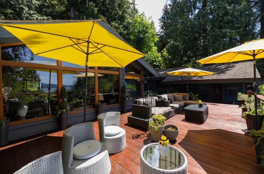 315 BAYVIEW ROAD, Lions Bay, BC — Residential for Sale - Photo 2