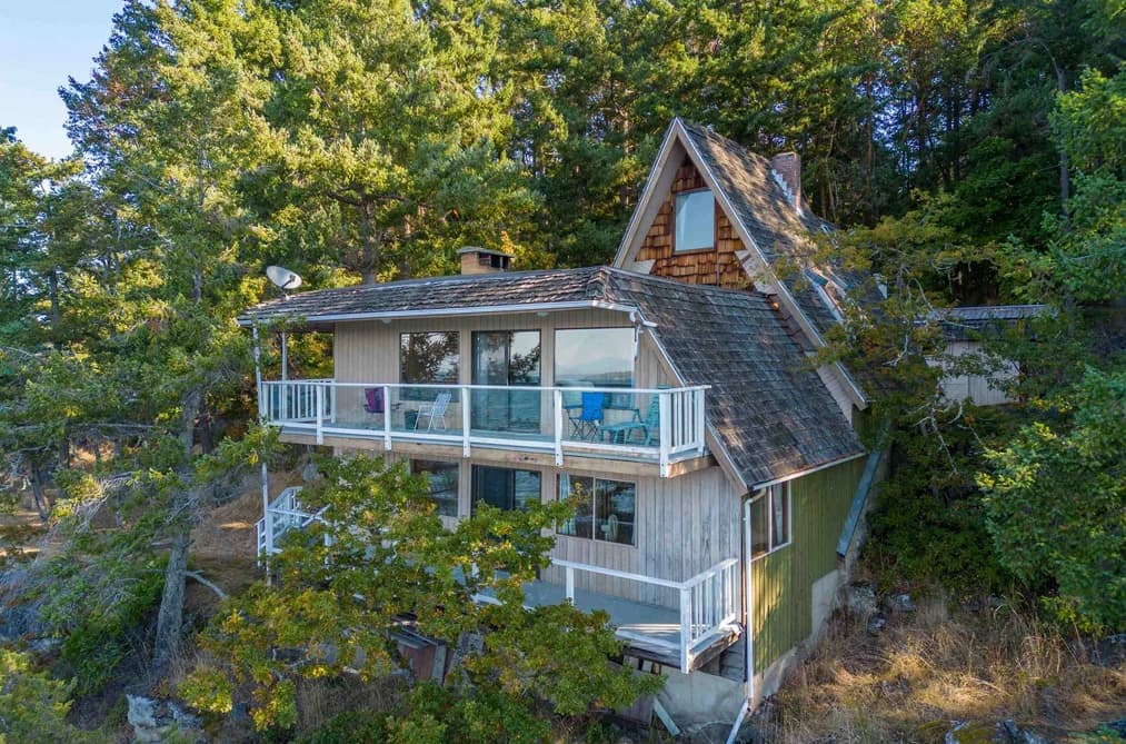 315 DEACON LANE, Galiano Island, BC — Residential for Sale - Photo 2