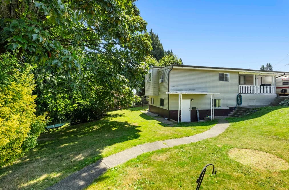 31536 MONARCH COURT, Abbotsford, BC — Residential for Sale - Photo 2