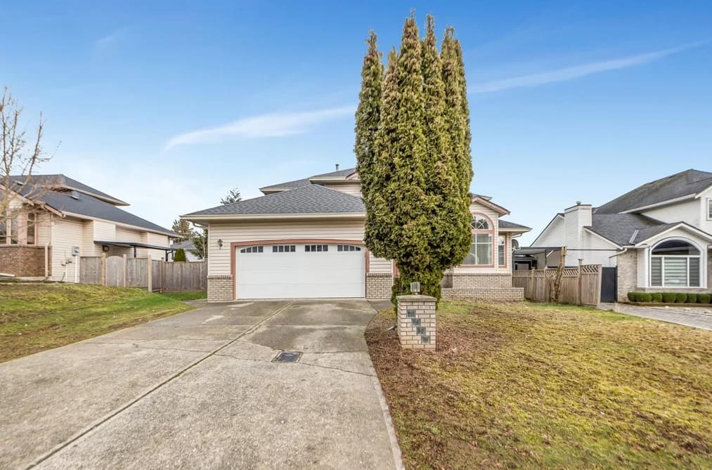 3154 KINGFISHER DRIVE, Abbotsford, BC — Residential for Sale - Photo 2