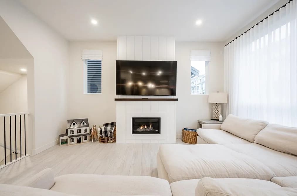 31567 MONTGOMERY PLACE, Mission, BC — Residential for Sale - Photo 2