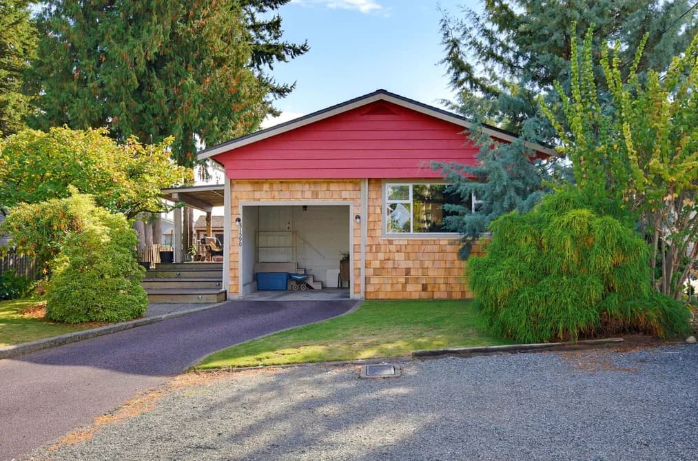 31590 OAKRIDGE CRESCENT, Abbotsford, BC — Residential for Sale - Main Photo