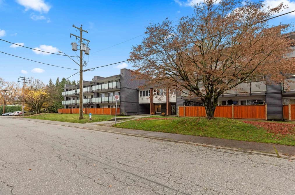 317 33400 BOURQUIN PLACE, Abbotsford, BC — Residential for Sale - Photo 2