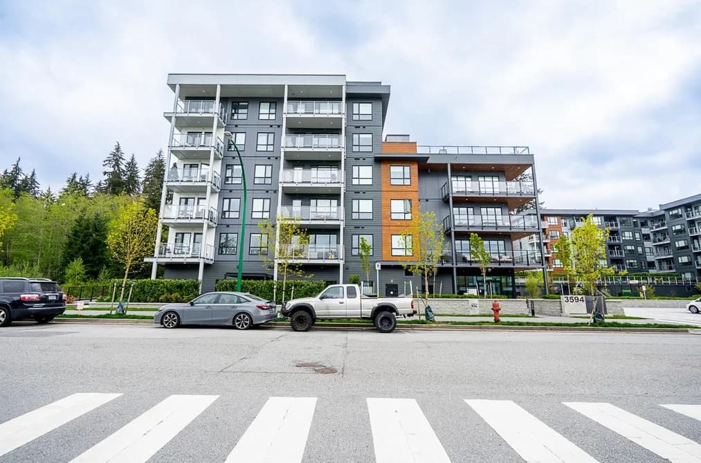 317 3594 MALSUM DRIVE, North Vancouver, BC — Residential for Sale - Photo 2