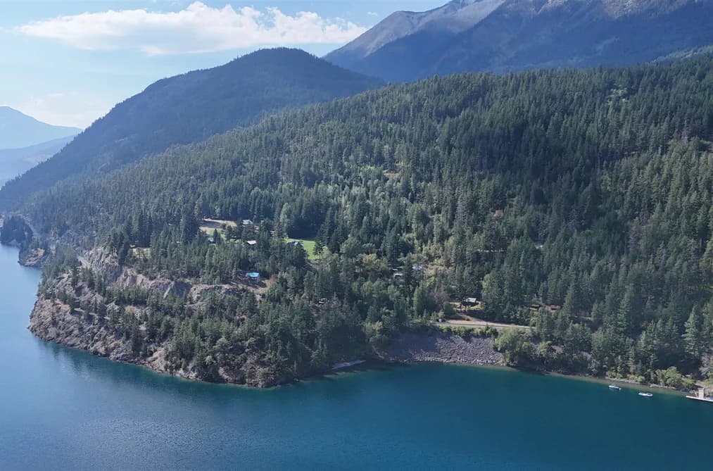 3170 PONDEROSA ROAD, Pemberton, BC — Residential for Sale - Photo 2
