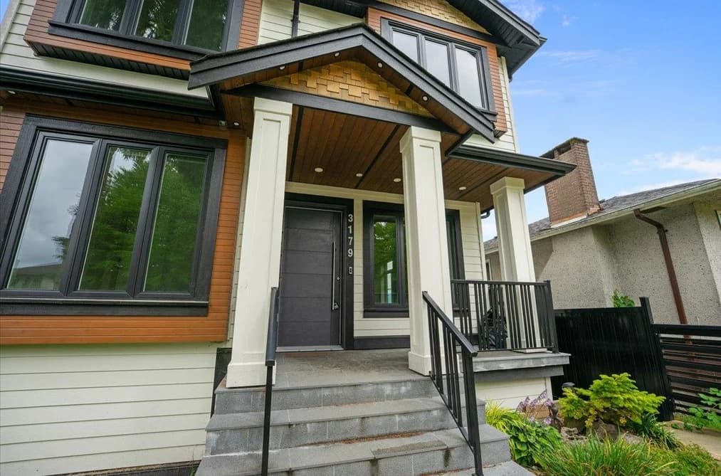 3179 E 16TH AVENUE, Vancouver, BC — Residential for Sale - Photo 2