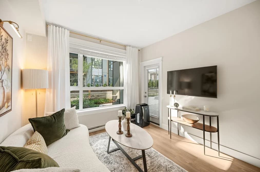 318 11063 RAVINE ROAD, Surrey, BC — Residential for Sale - Photo 2