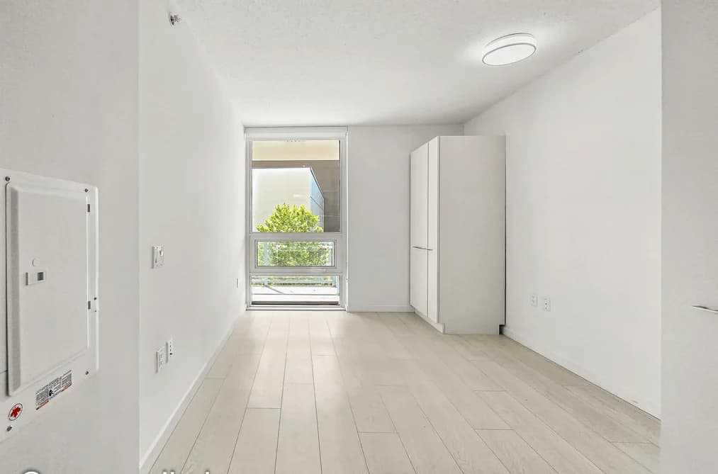 318 180 E 2ND AVENUE, Vancouver, BC — Residential for Sale - Photo 2