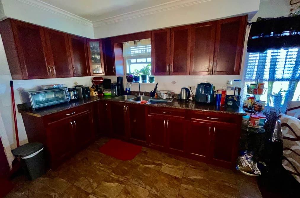 318 HAMPTON STREET, New Westminster, BC — Residential for Sale - Photo 2