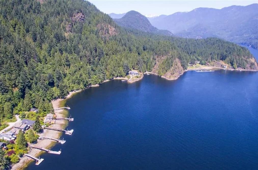 318 SASAMAT LANE, North Vancouver, BC — Land for Sale - Photo 2