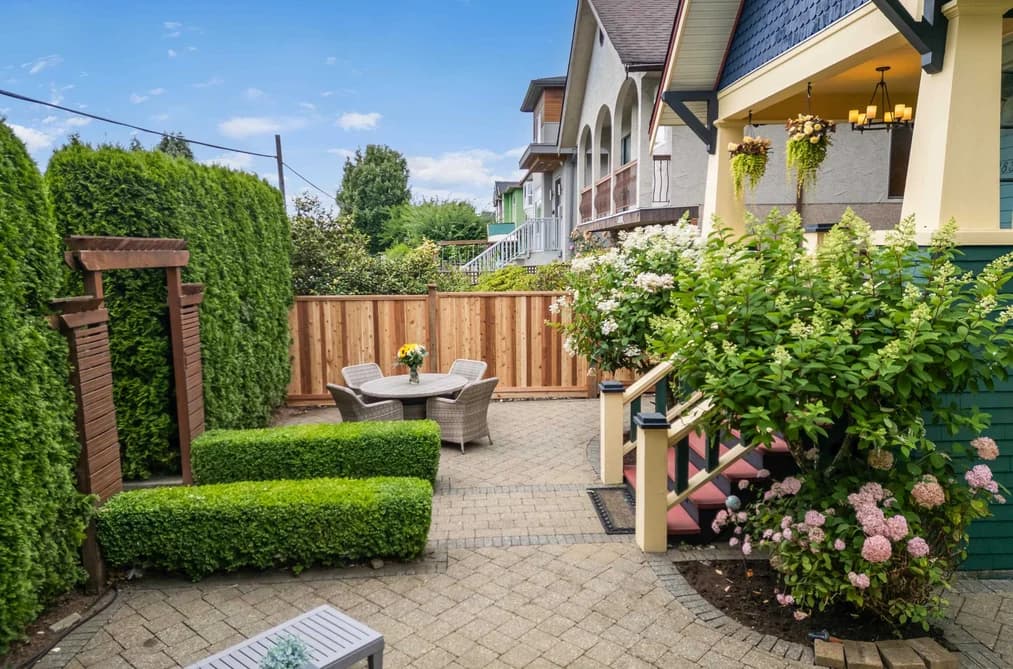 3183 ADANAC STREET, Vancouver, BC — Residential for Sale - Photo 2
