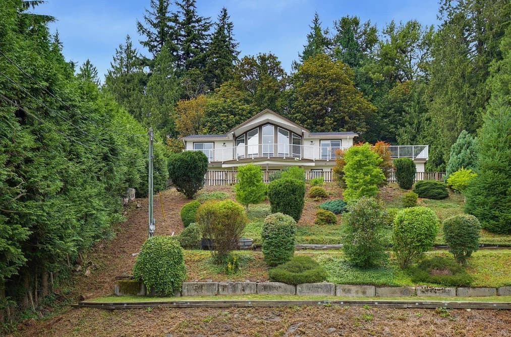 31861 BENCH AVENUE, Mission, BC — Residential for Sale - Main Photo