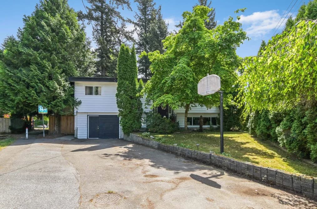 31868 CARLSRUE AVENUE, Abbotsford, BC — Residential for Sale - Main Photo
