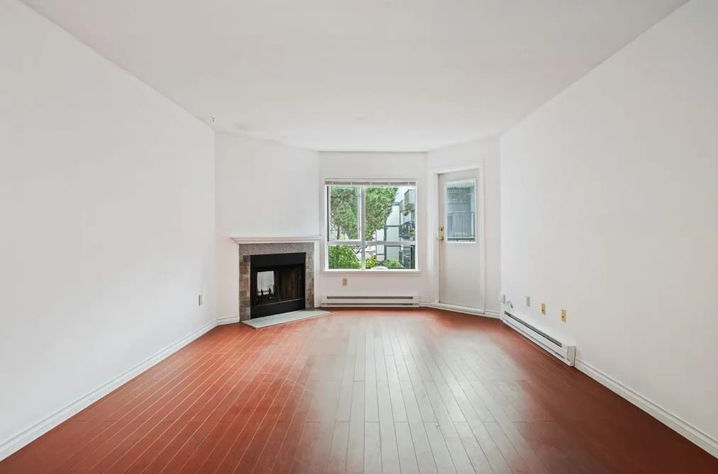 319 555 W 14TH AVENUE, Vancouver, BC — Residential for Sale - Photo 2
