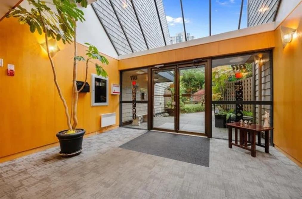 319 7377 SALISBURY AVENUE, Burnaby, BC — Residential for Sale - Main Photo
