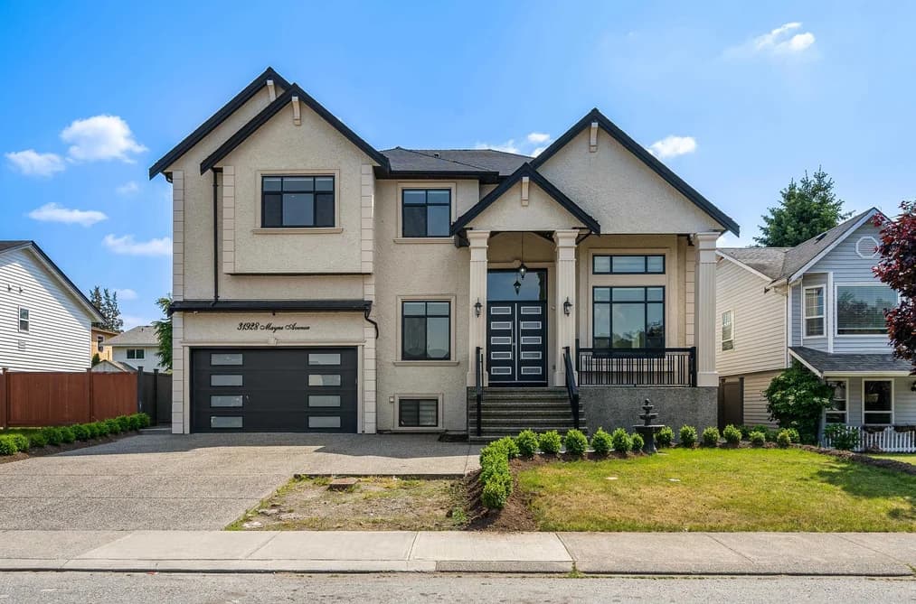 31928 MAYNE AVENUE, Abbotsford, BC — Residential for Sale - Main Photo