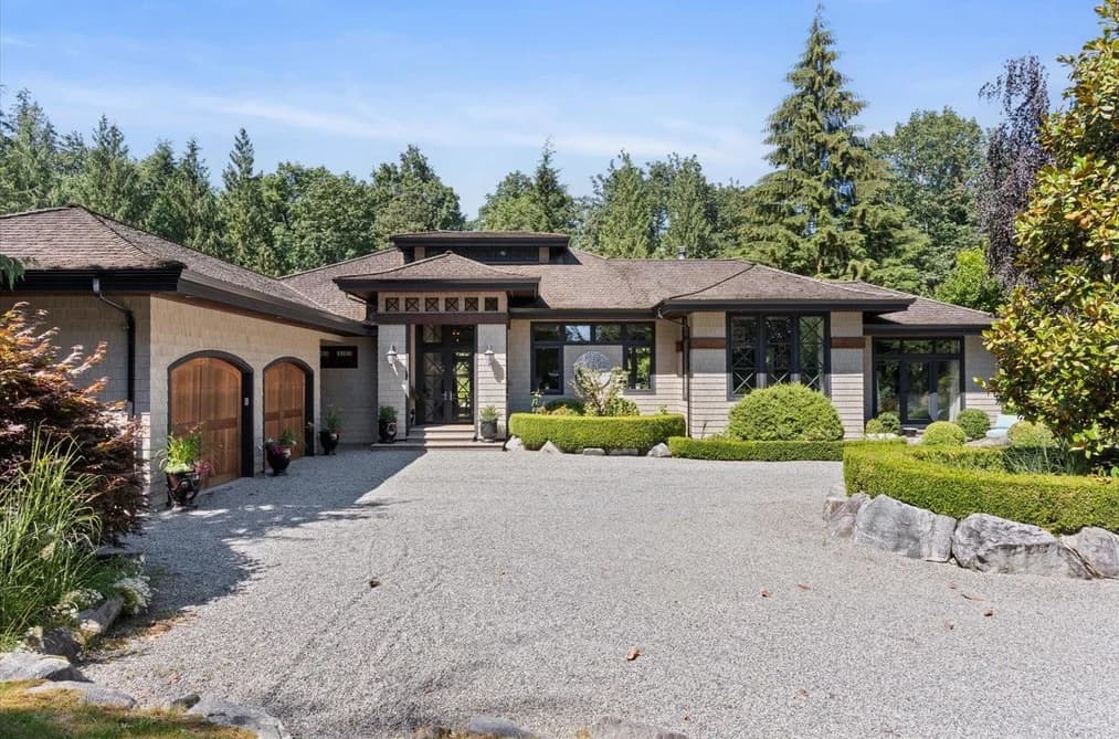 31999 BENCH AVENUE, Mission, BC — Residential for Sale - Main Photo