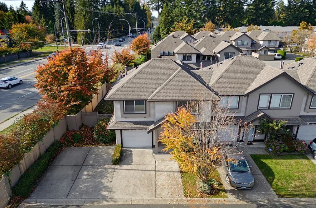 32 11860 210TH STREET, Maple Ridge, BC — Residential for Sale - Photo 2