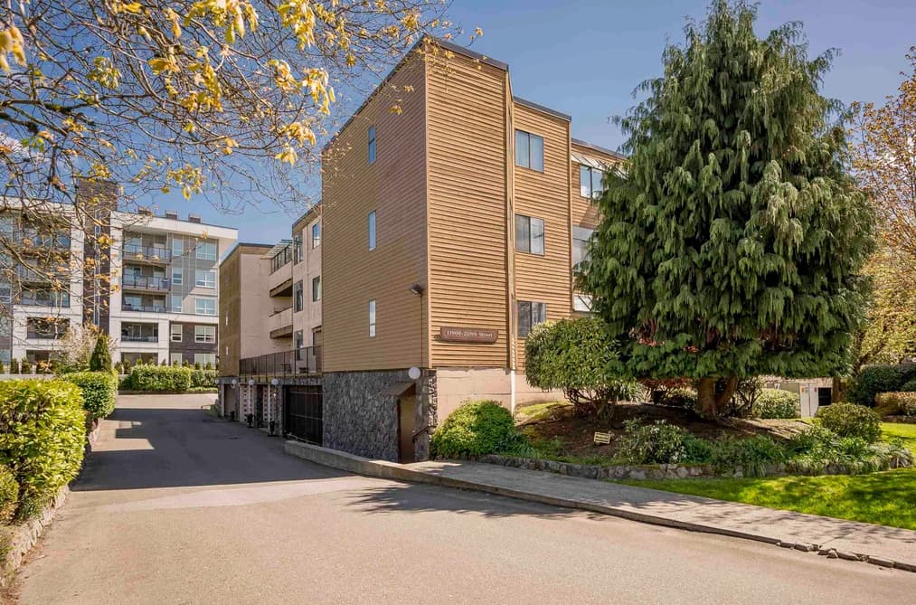 32 11900 228 STREET, Maple Ridge, BC — Residential for Sale - Main Photo
