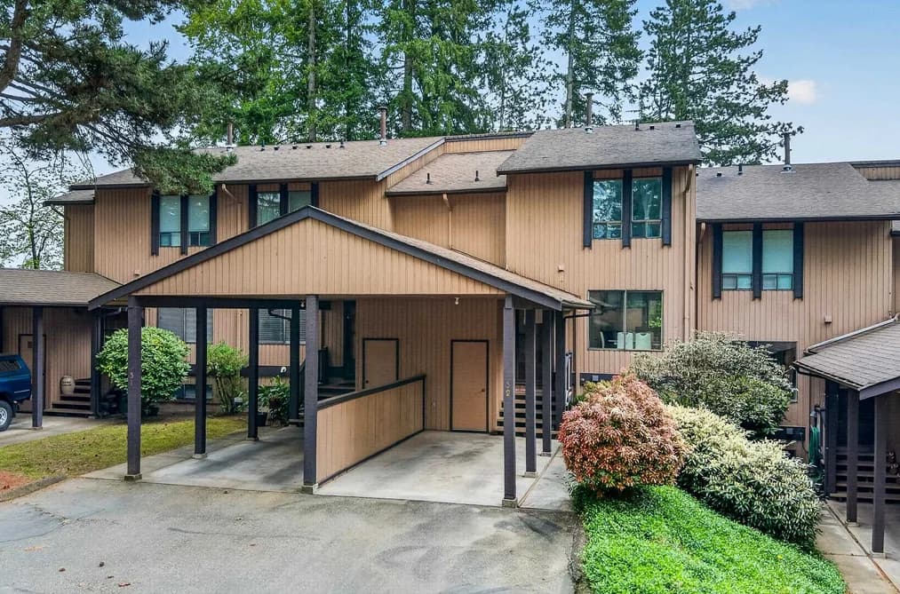 32 3015 TRETHEWEY STREET, Abbotsford, BC — Residential for Sale - Main Photo