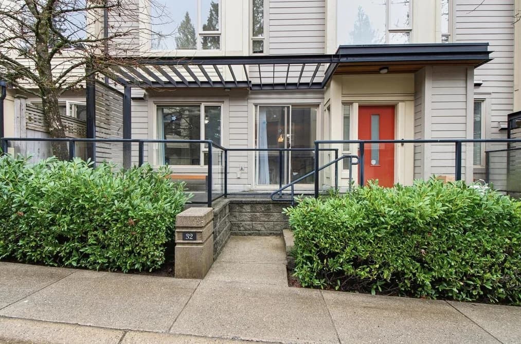 32 9229 UNIVERSITY CRESCENT, Burnaby, BC — Residential for Sale - Main Photo