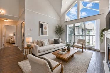 Condo for sale at 320 13911 70 Avenue Surrey British Columbia - MLS: R3140079