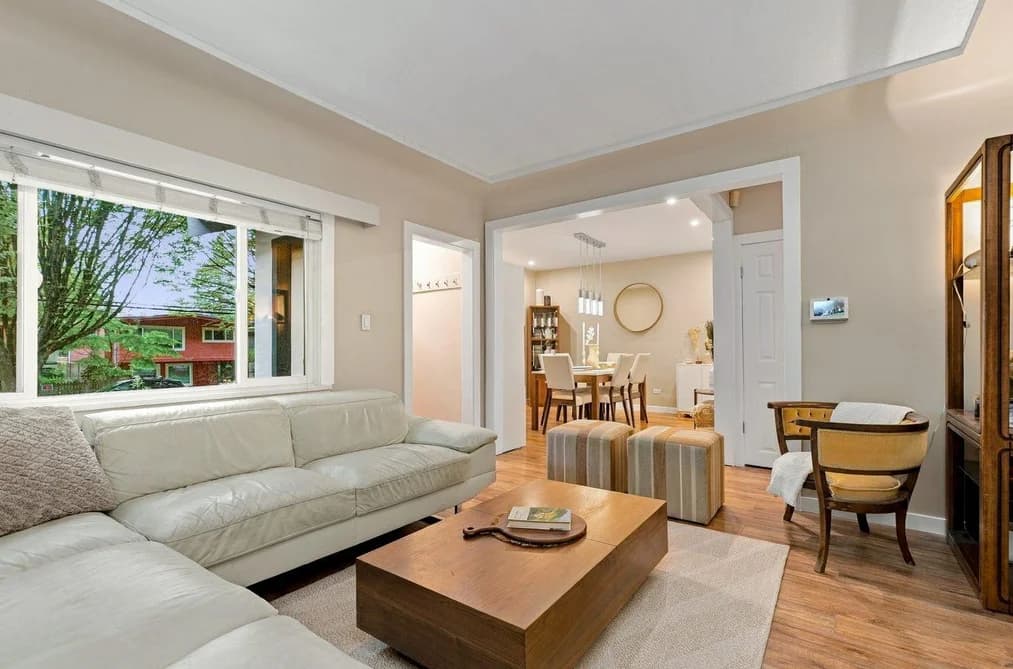 320 E 32ND AVENUE, Vancouver, BC — Residential for Sale - Photo 2