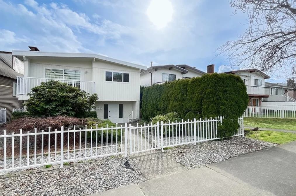 320 E 57TH AVENUE, Vancouver, BC — Residential for Sale - Main Photo