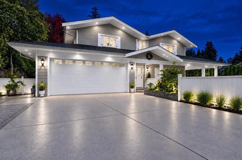 320 MOYNE DRIVE, West Vancouver, BC — Residential for Sale - Main Photo