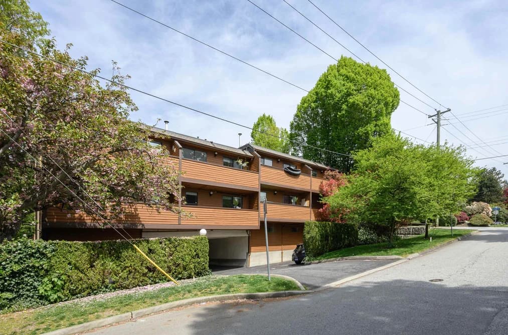 3201 LONSDALE AVENUE, North Vancouver, BC — Residential for Sale - Main Photo