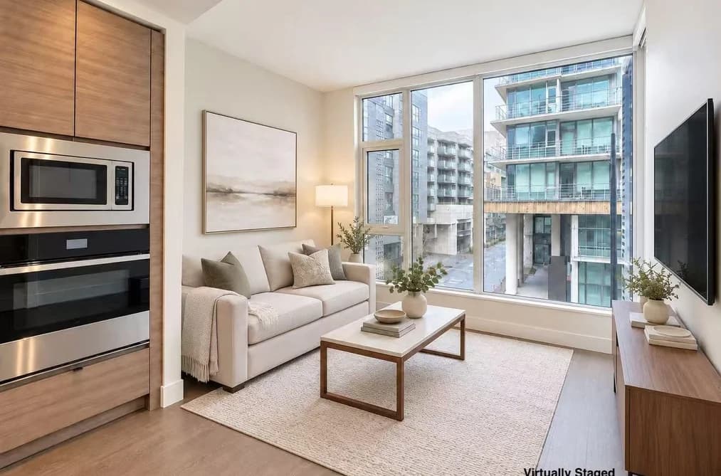 321 3438 SAWMILL CRESCENT, Vancouver, BC — Residential for Sale - Photo 2