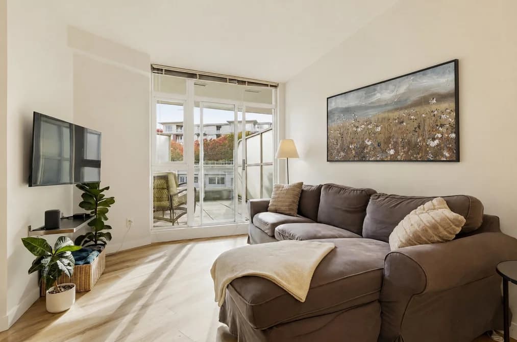 321 - 4028 Knight Street, Vancouver, BC - MLS: R3179695 - Photo 1 321 - 4028 Knight Street, Vancouver, BC - MLS: R3179695 - Photo 1