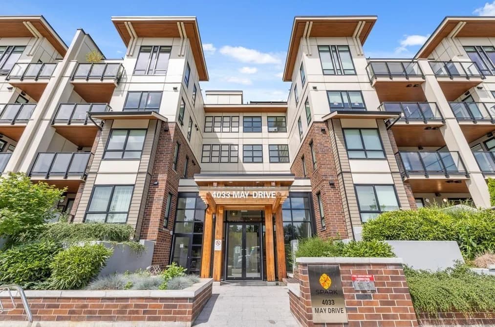 321 4033 MAY DRIVE, Richmond, BC — Residential for Sale - Main Photo