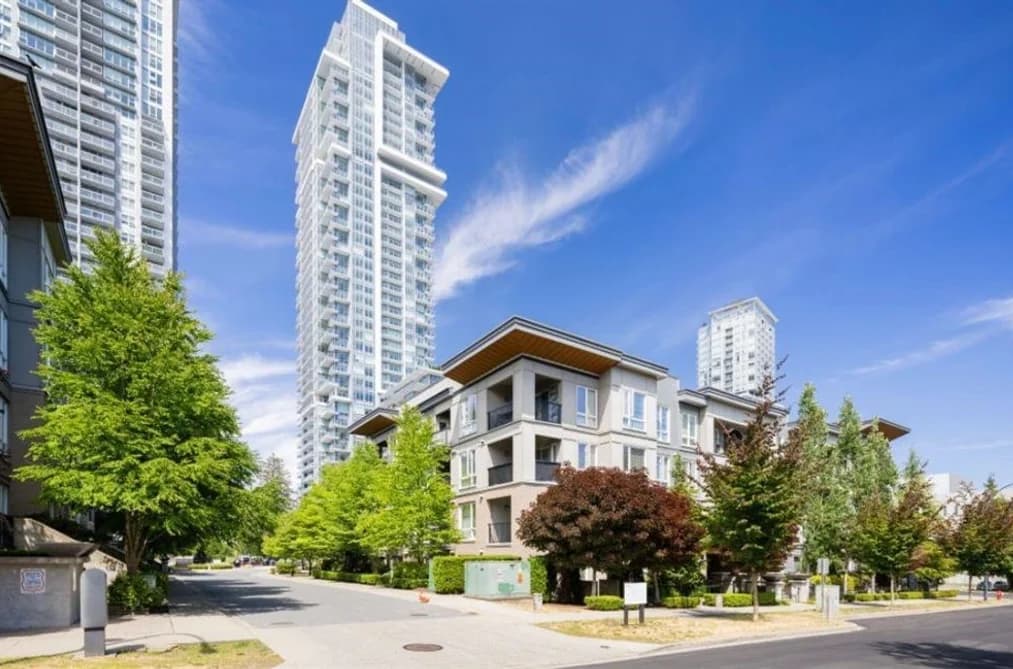 3211 13350 CENTRAL AVENUE, Surrey, BC — Residential for Sale - Main Photo