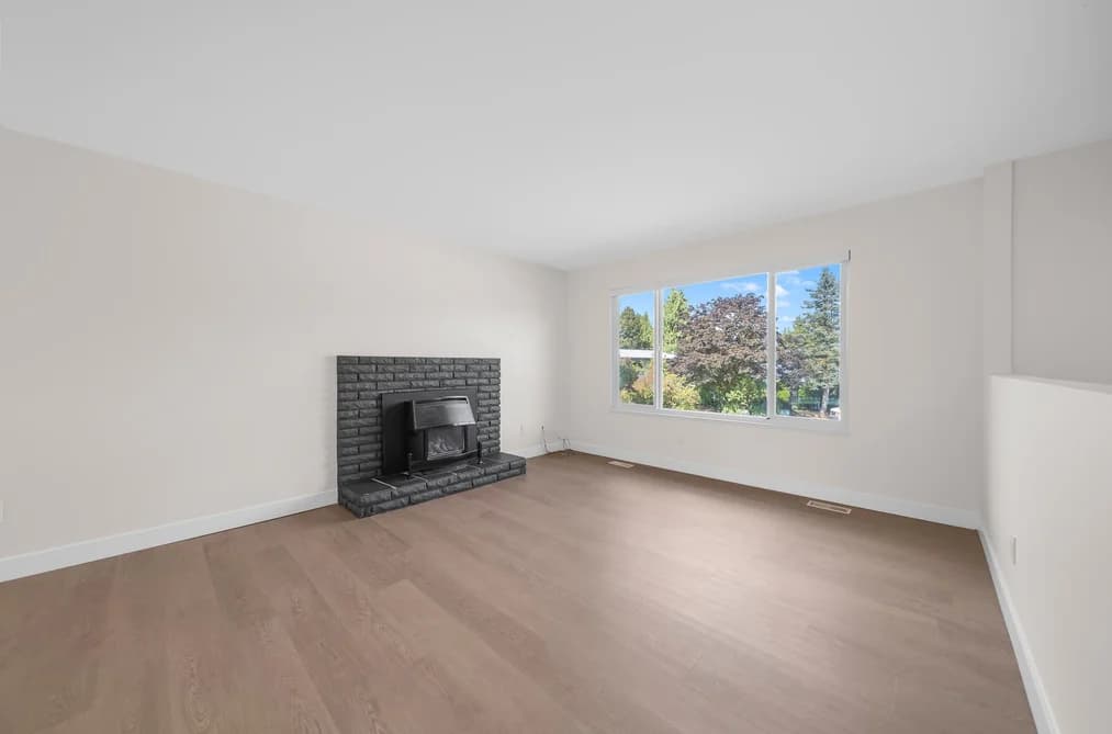 32114 MOUAT DRIVE, Abbotsford, BC — Residential for Sale - Photo 2