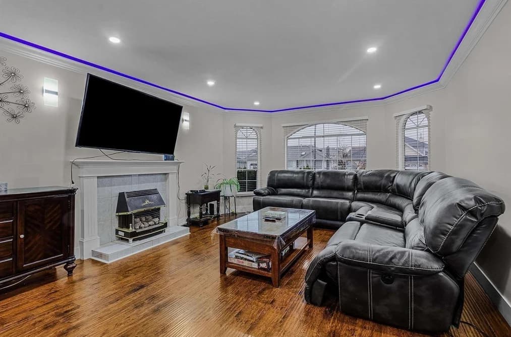 32144 ASHCROFT DRIVE, Abbotsford, BC — Residential for Sale - Photo 2