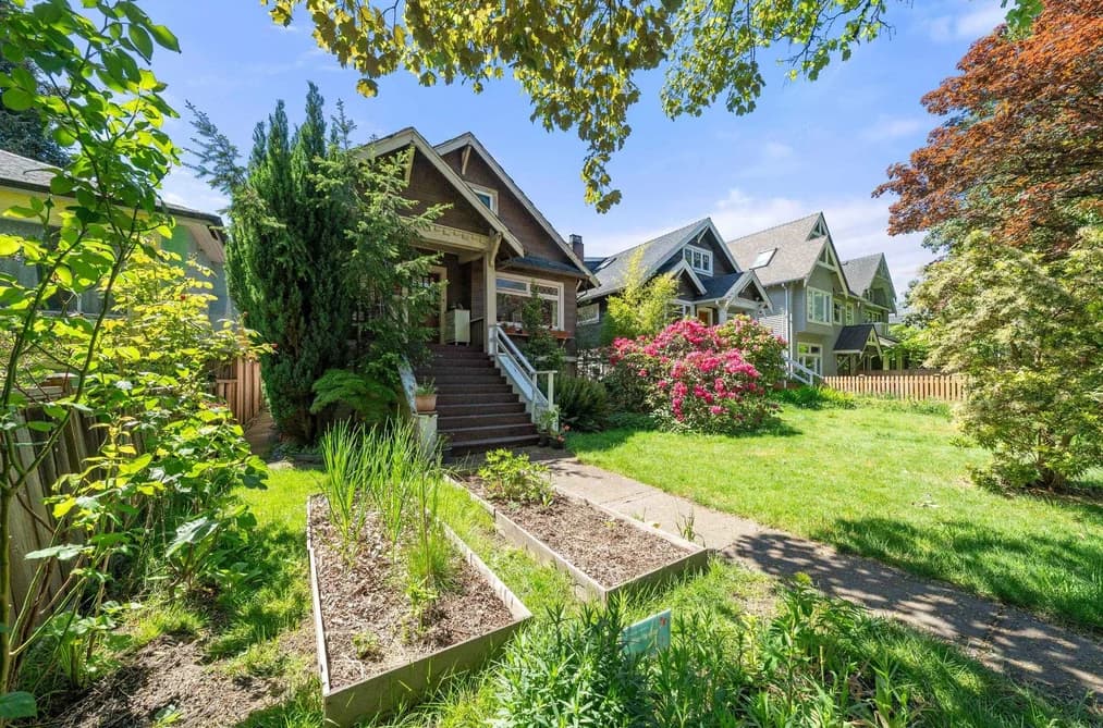 3218 W 6TH AVENUE, Vancouver, BC — Residential for Sale - Photo 2