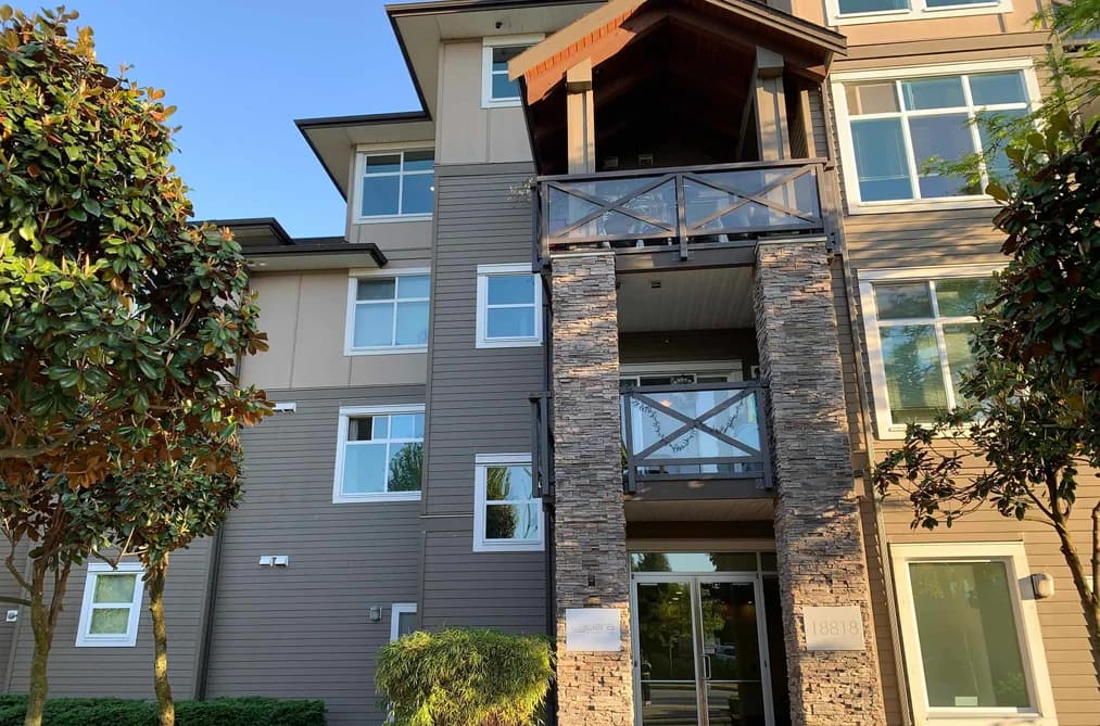 322 18818 68 AVENUE, Surrey, BC — Residential for Sale - Photo 2