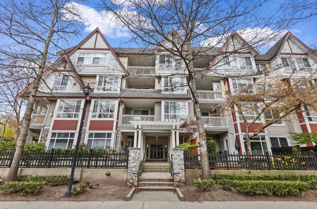 322 6833 VILLAGE GRN, Burnaby, BC — Residential for Sale - Main Photo